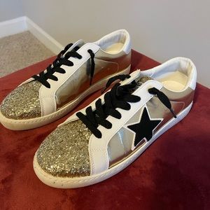 VINTAGE HAVANA BIANCA GLITTER SHOE!!